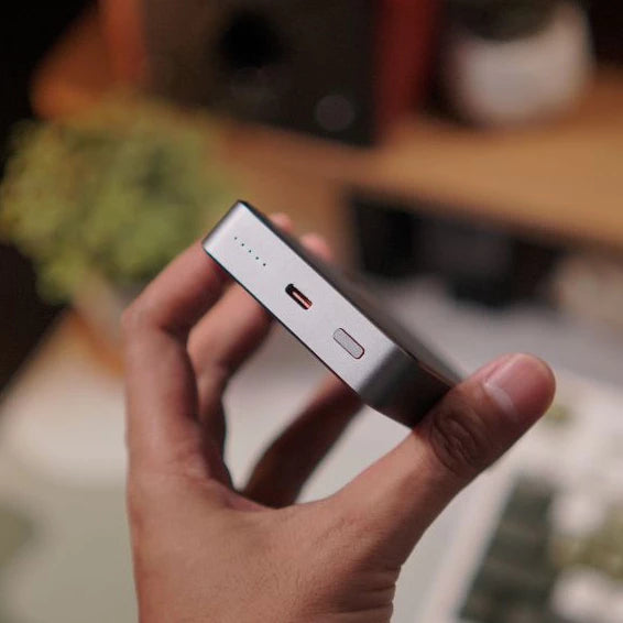 iCast Dash Powerbank Magnet 5000mAh 20W PD & 15W Wireless